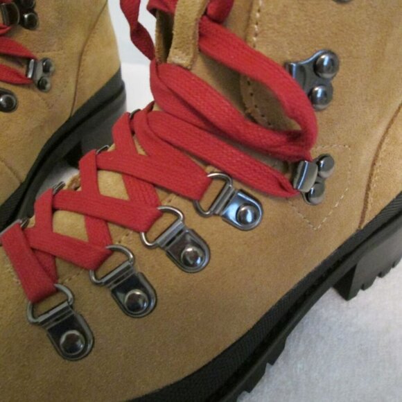 NIB AEROSOLES Camel Suede Sport Cruz Hiking Booties Red Shoelaces Women’s 5.5 - Picture 9 of 15